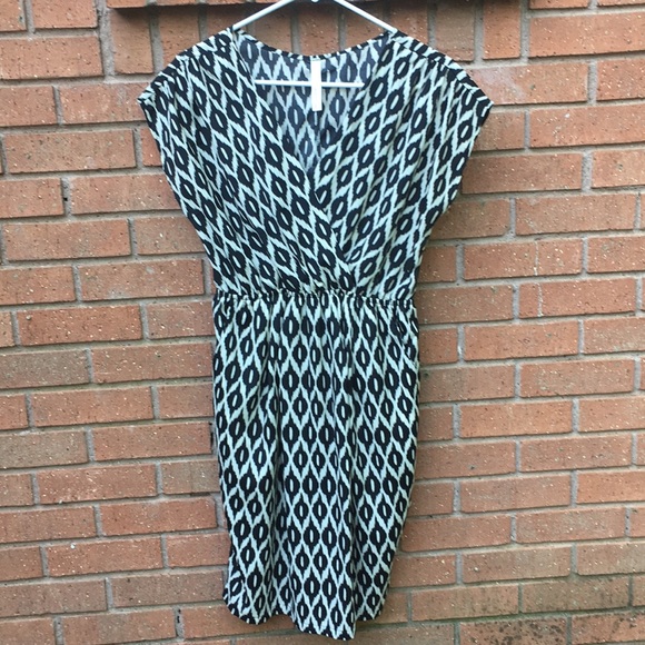Modcloth Dresses & Skirts - Ikat Dress w Pockets!